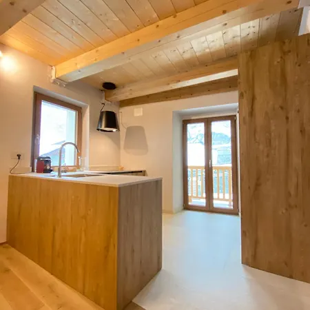 Boutique Alpine One-Bedroom By Supastays - Via Lyssandrin 8 Courmayeur Exterior photo