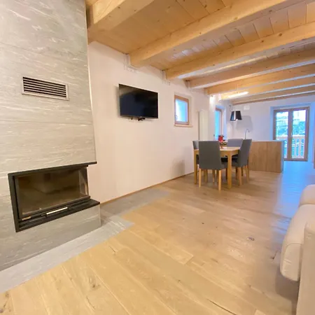 Boutique Alpine One-Bedroom By Supastays - Via Lyssandrin 8 Courmayeur Exterior photo
